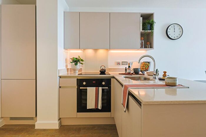 1 Bedroom Apartment To Rent In The Silver Yard, Birmingham Birmingham, B4