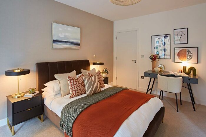 2 Bedroom Flat To Rent In Carver House, Alpini Road, NW9