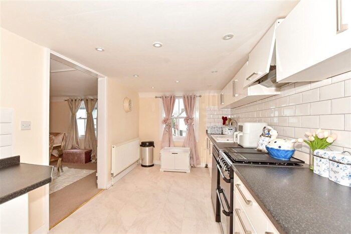 3 Bedroom Detached House For Sale In Coronation Square, Lydd, Romney Marsh, Kent, TN29