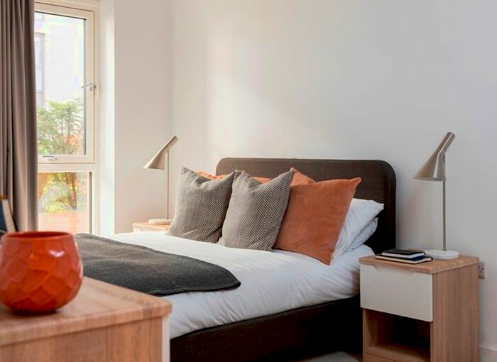 2 Bedroom Flat To Rent In The Priory Queensway, Birmingham, B4