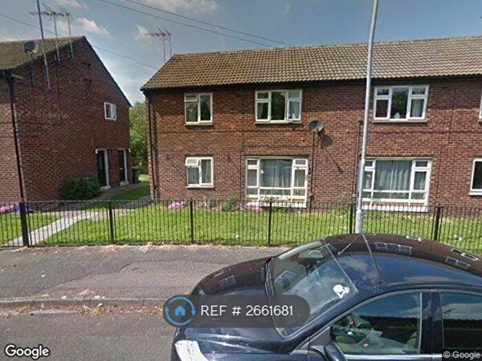 1 Bedroom Flat To Rent In Park Lodge Grove, Wakefield, WF1