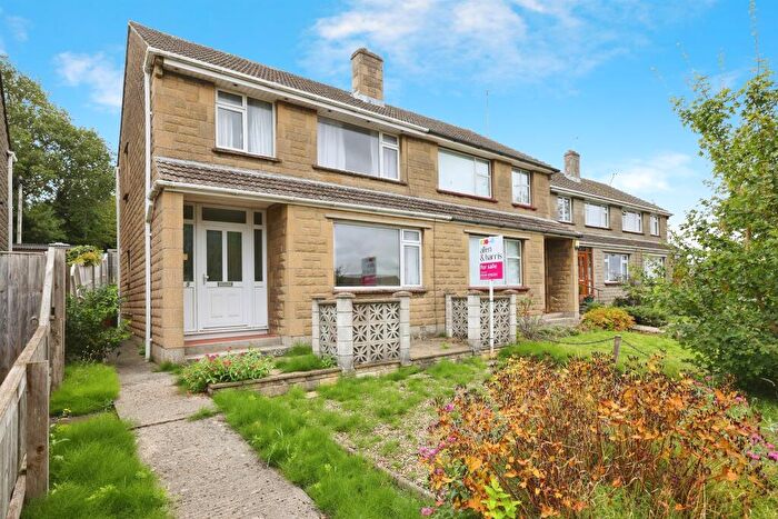 3 Bedroom Semi-Detached House For Sale In Eastern Avenue, Chippenham, SN15