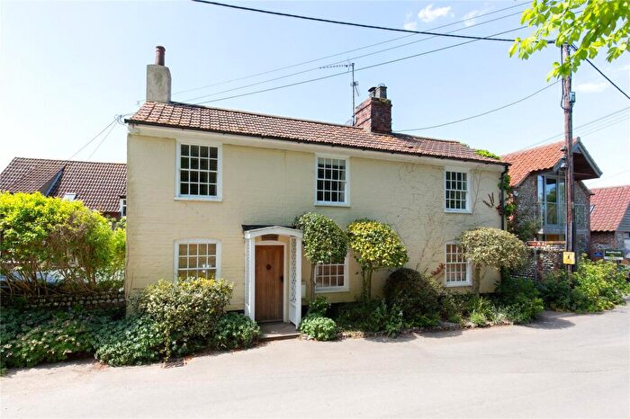 3 Bedroom Detached House For Sale In The Fairstead, Cley, Holt, Norfolk, NR25