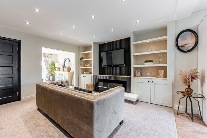 3 Bedroom Terraced House For Sale In Marsh Lane, Birmingham, B23