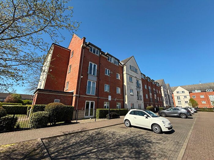 1 Bedroom Flat To Rent In Academy Place, Isleworth, TW7