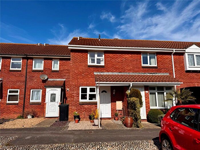 2 Bedroom Terraced House For Sale In Harrier Close, Lee-on-the-Solent, Hampshire, PO13