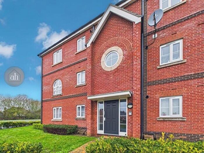 2 Bedroom Flat For Sale In Brooke Way, Stowmarket, IP14