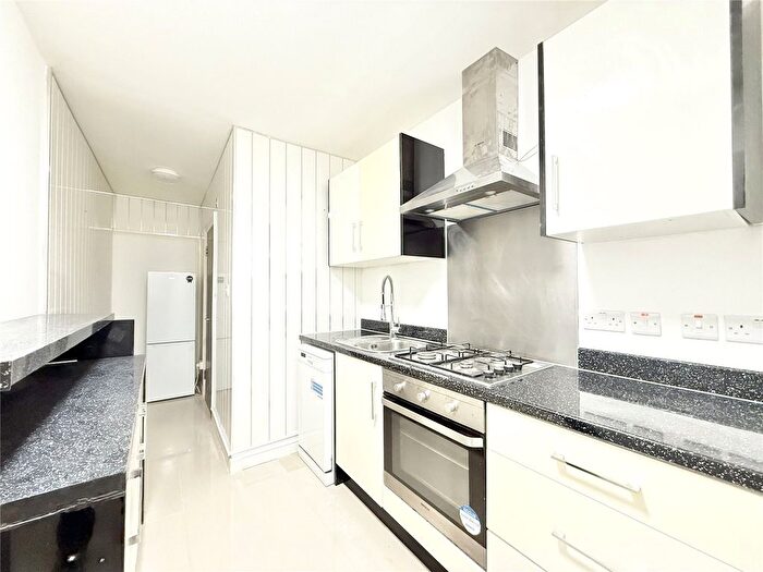 1 Bedroom Flat To Rent In High Street, Southall, UB1