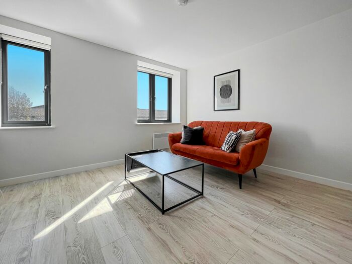2 Bedroom Flat To Rent In Atkinson Street, Leeds, LS10