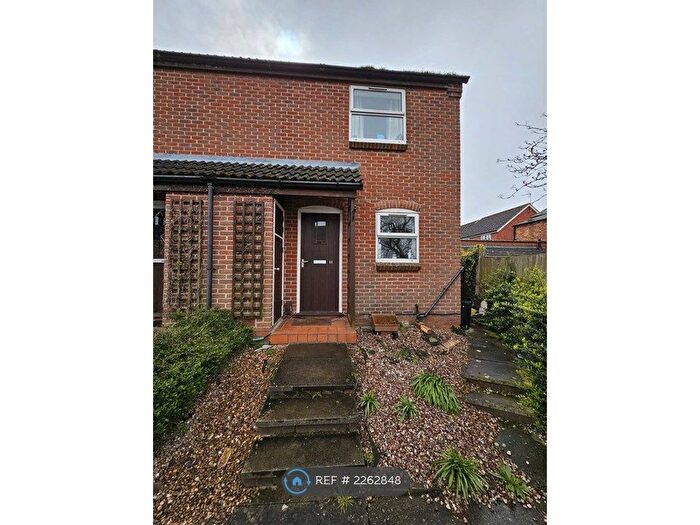 2 Bedroom Semi-Detached House To Rent In Barnett Court, Nottingham, NG12