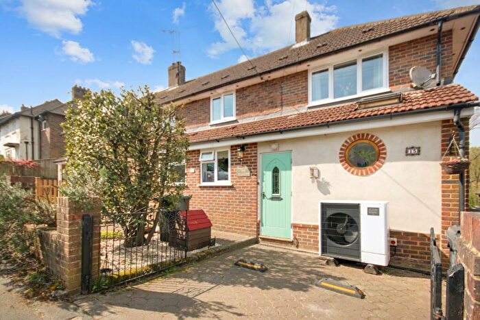 4 Bedroom Semi-Detached House For Sale In Hamsey Road, East Grinstead, West Sussex, RH19