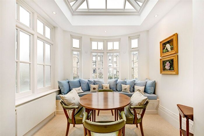 5 Bedroom Terraced House To Rent In South Eaton Place, Belgravia, London, SW1W