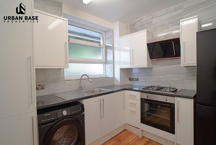 1 Bedroom Flat To Rent In Devas Street, London, E3