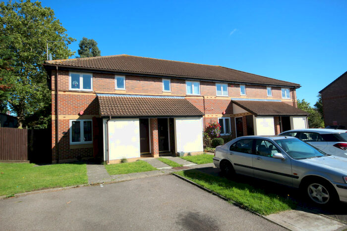 1 Bedroom Maisonette To Rent In Campbell Gordon Way, Dollis Hill, London, NW2