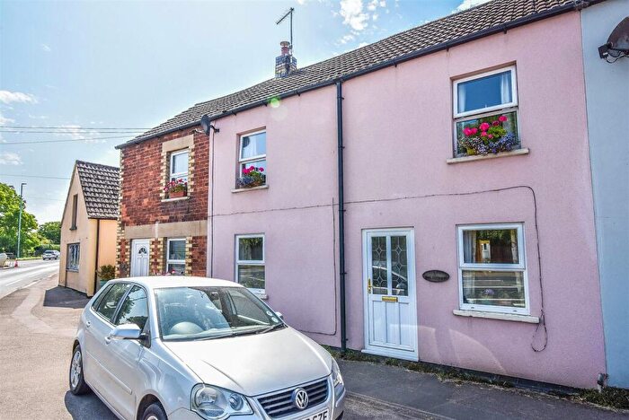 3 Bedroom Terraced House For Sale In Bell Cottages, Cambridge, GL2