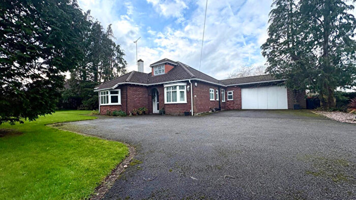 4 Bedroom Detached Bungalow For Sale In Dunstan Lane, Neston, CH64