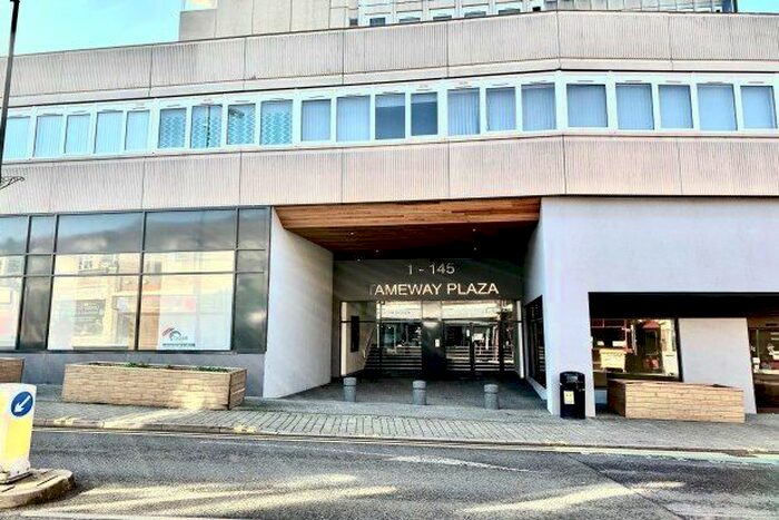 2 Bedroom Flat To Rent In Bridge Street, Walsall, WS1