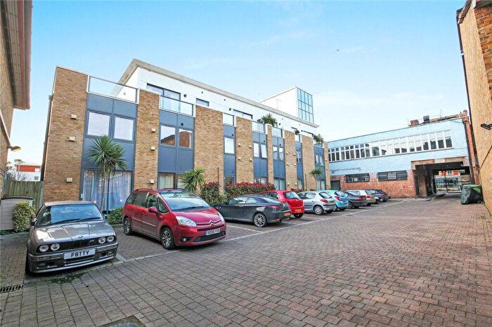 1 Bedroom Apartment To Rent In Vista Building, Bow Road, London, E3