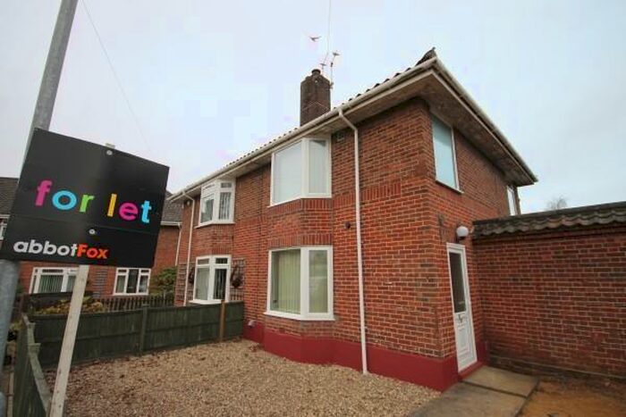 3 Bedroom Semi-Detached House To Rent In Norwich, NR5