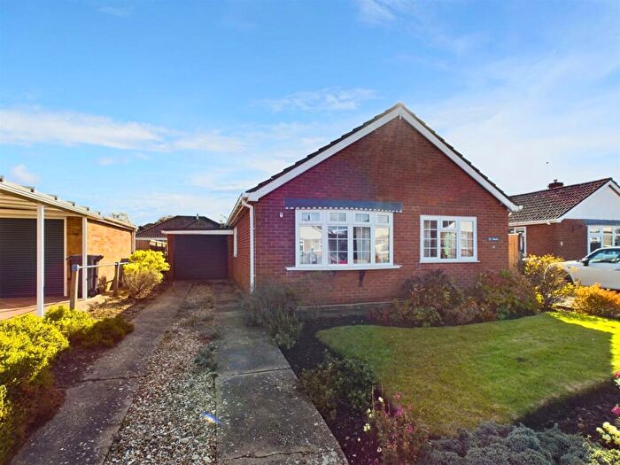 3 Bedroom Detached Bungalow For Sale In Staveley Road, Alford, LN13