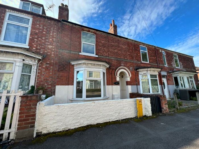 3 Bedroom Terraced House To Rent In Cromwell Street, Gainsborough, Lincolnshire, DN21