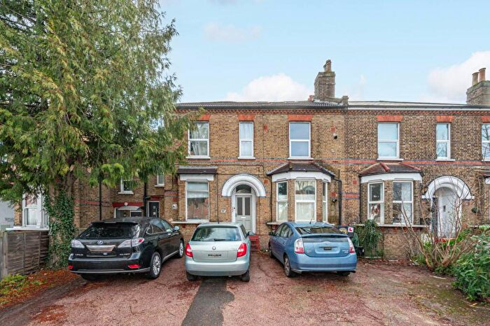 2 Bedroom Flat To Rent In Croydon Road, London, , Penge, London, SE20