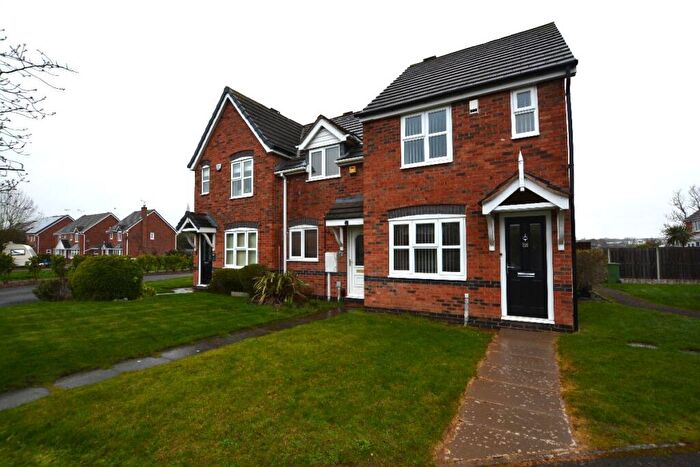 2 Bedroom Semi-Detached House To Rent In Oakwood Mews, S80