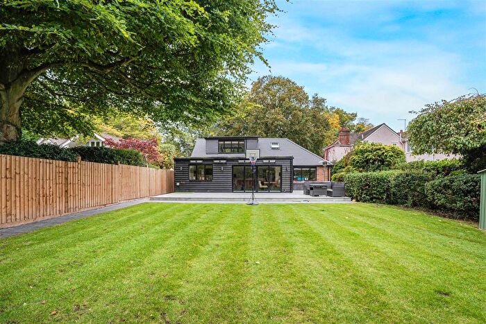 4 Bedroom Detached House For Sale In Woolmers Lane, Letty Green, SG14