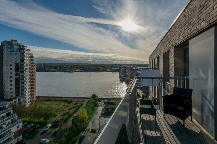 2 Bedroom Flat To Rent In Booth Road, Royal Docks, London, E16