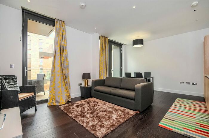 1 Bedroom Flat To Rent In Capital House, Plaza Gardens, Putney, London, SW15