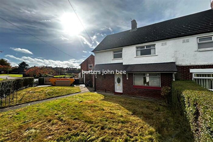 3 Bedroom Semi-Detached House To Rent In Kingsway, Winsford, CW7