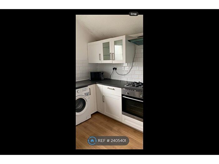 1 Bedroom Flat To Rent In Brunswick St, Cardiff, CF5