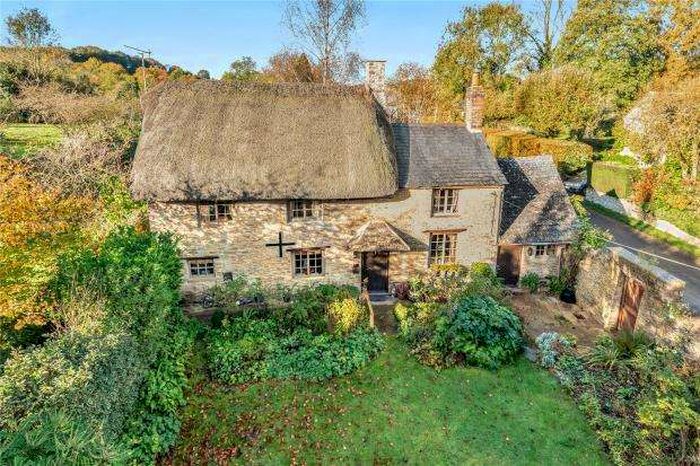 2 Bedroom Detached House For Sale In High Street, Ramsden, Chipping Norton, OX7