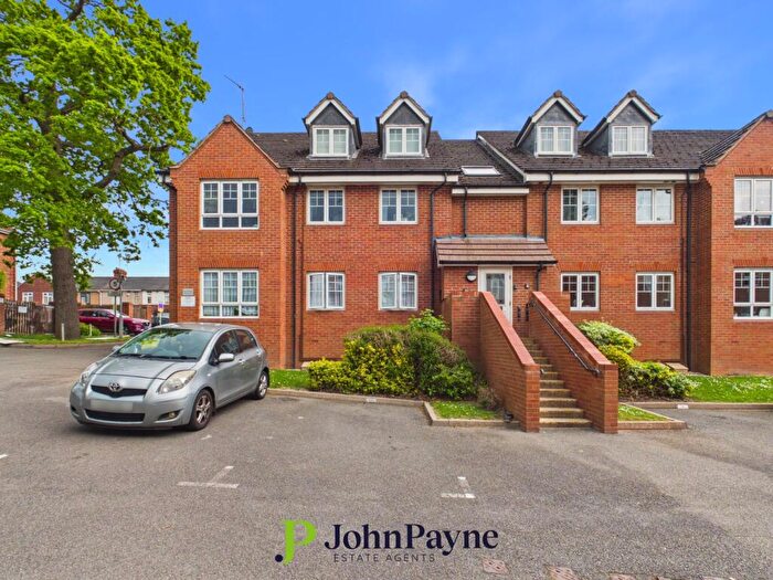 2 Bedroom Apartment For Sale In The Avenue, Whitley, Coventry, CV3