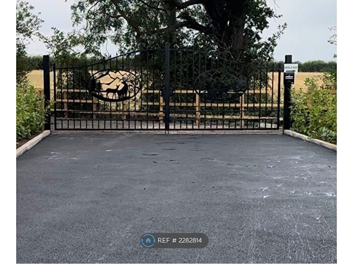 3 Bedroom Bungalow To Rent In Weald Bridge Road, North Weald, Epping, CM16