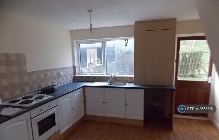 3 Bedroom Terraced House To Rent In Reeves Croft, Milton Keynes, MK12