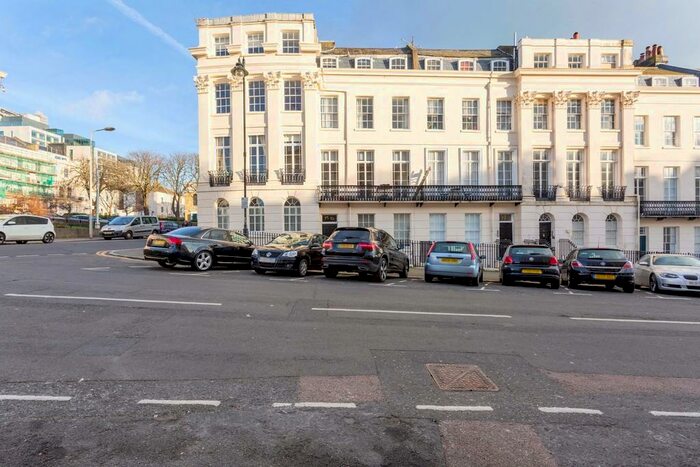 2 Bedroom Apartment To Rent In Portland Place, Brighton, BN2