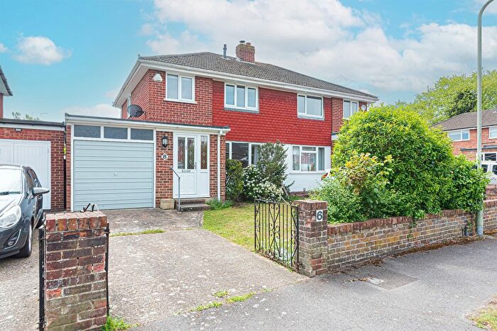 2 Bedroom Semi Detached House To Rent In Cottesmore Road, Woodley, Reading, RG5