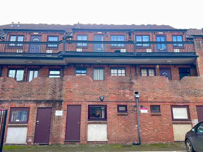 1 Bedroom Flat For Sale In Church Mews, Wisbech, PE13