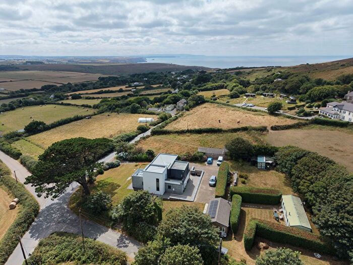 6 Bedroom Detached House For Sale In Beacon Road, St. Agnes, TR5
