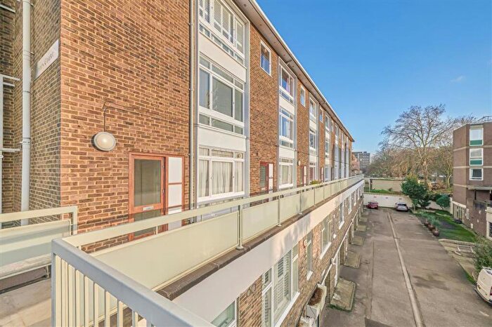 1 Bedroom Flat For Sale In Renfrew Road, Kennington, SE11