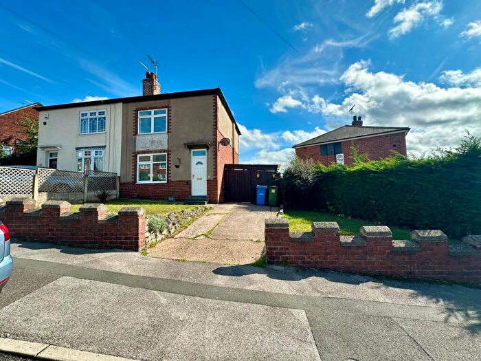 3 Bedroom Semi-Detached House To Rent In Kilton Glade, Worksop, S81