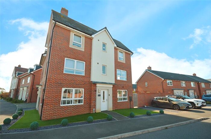 4 Bedroom Semi-Detached House For Sale In Grand Junction, Broughton, Aylesbury, HP22