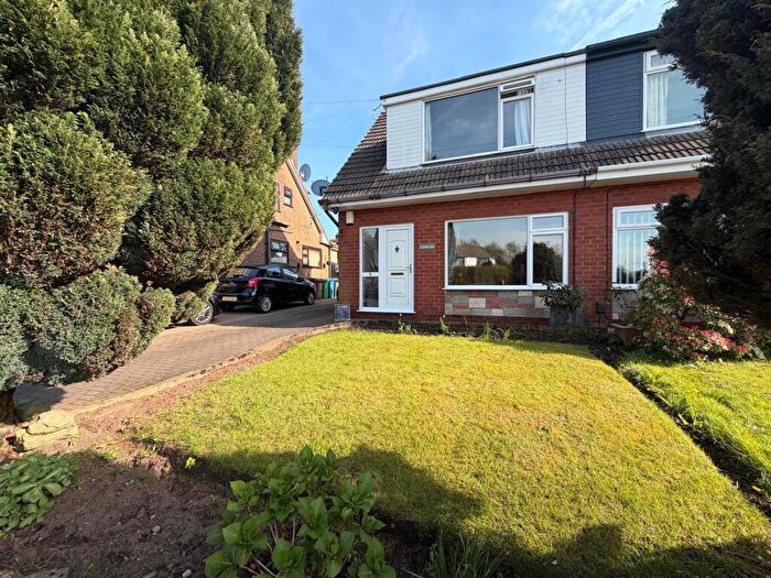 3 Bedroom Property For Sale In Cherrington Drive, Rochdale, OL11