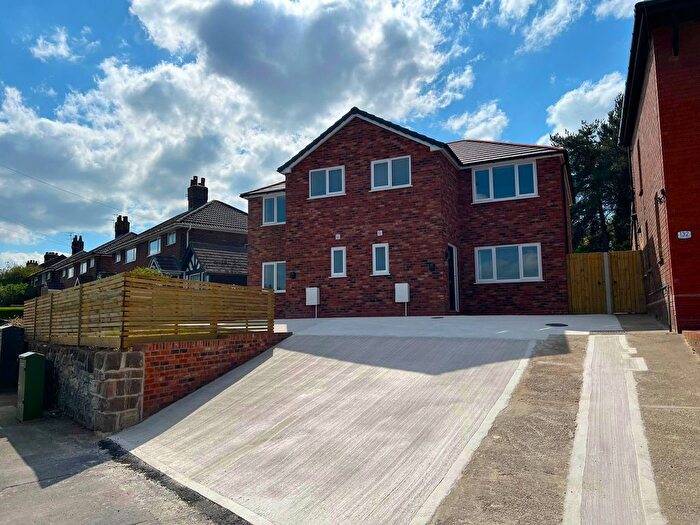 3 Bedroom Semi-Detached House To Rent In Halton Road, Runcorn, WA7