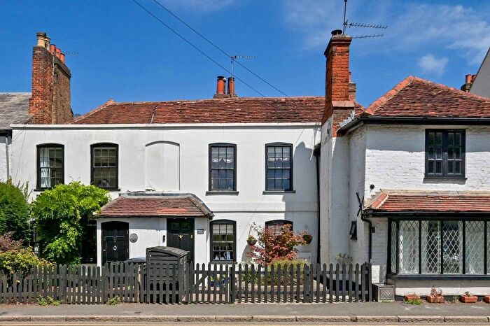 2 Bedroom Terraced House For Sale In Horton Road, Datchet, Slough, Berkshire, SL3