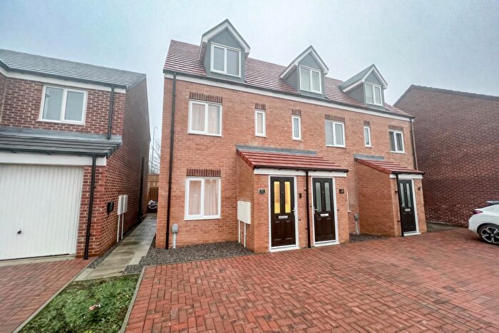 3 Bedroom End Of Terrace House For Sale In Peat Edge Court, Bowburn, Durham, DH6