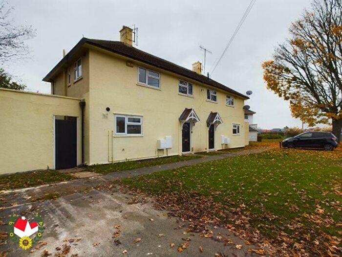 3 Bedroom Semi-Detached House To Rent In Mottershead Drive, Innsworth, GL3