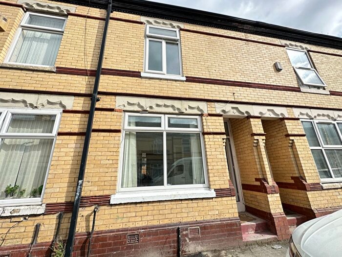 3 Bedroom Terraced House To Rent In Stovell Avenue, Manchester, M12