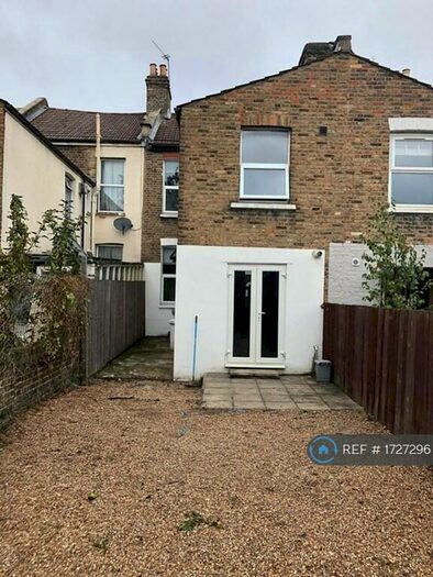 5 Bedroom Terraced House To Rent In Frith Road, London, E11